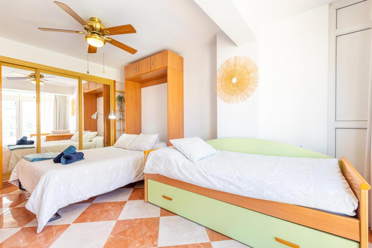 Sunny Seaside Apartment Arroyo De La Miel Ngoại thất bức ảnh